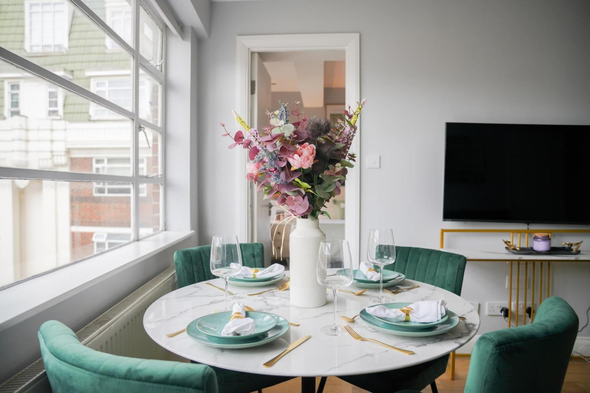 Art-Deco Apartment In Very Popular Chelsea Area ロンドン エクステリア 写真